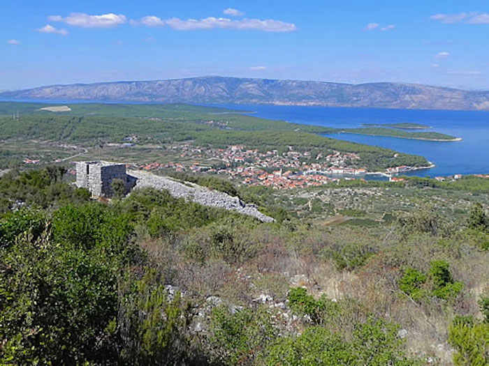 Photo of Tor - Grčka kula, Jelsa Heritage